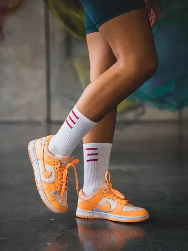 Sq Wear Socks - White Red Line - Image 3
